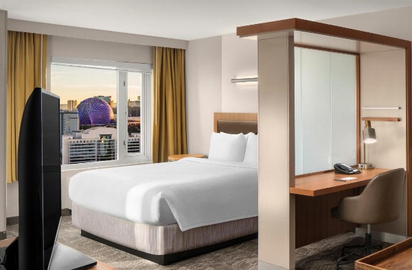 SpringHill Suites by Marriott Las Vegas Convention Center image 3