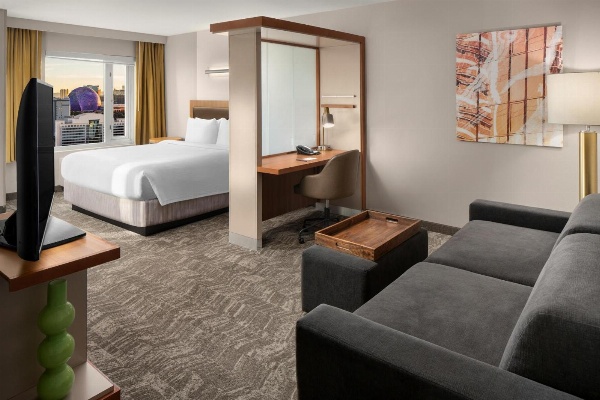 SpringHill Suites by Marriott Las Vegas Convention Center image 4