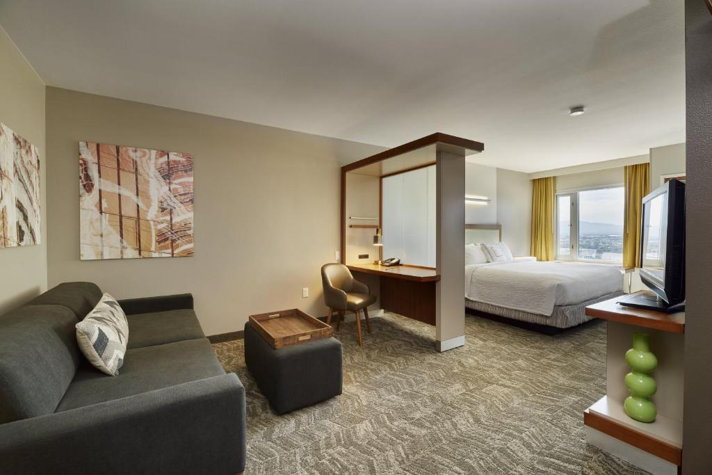 SpringHill Suites by Marriott Las Vegas Convention Center